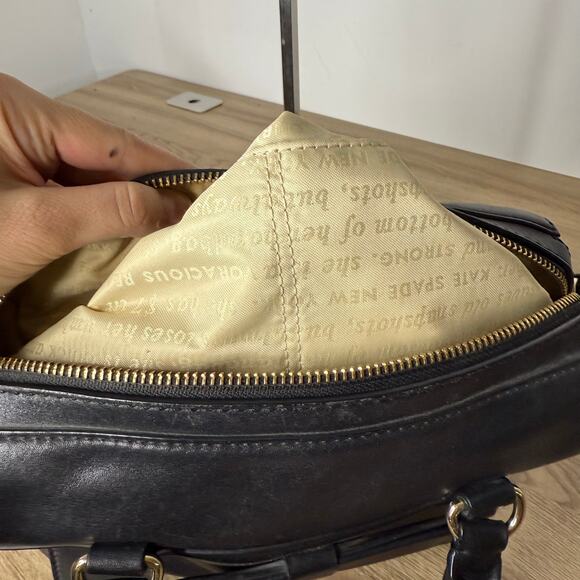 Kate Spade Smooth Leather Black Shoulder Bag Small - Picture 8 of 9